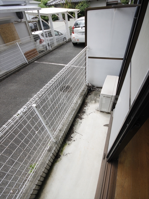 13/20 バルコニー