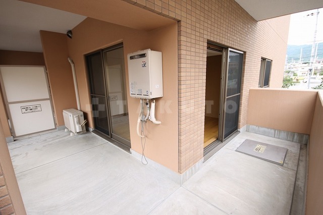 20/30 バルコニー