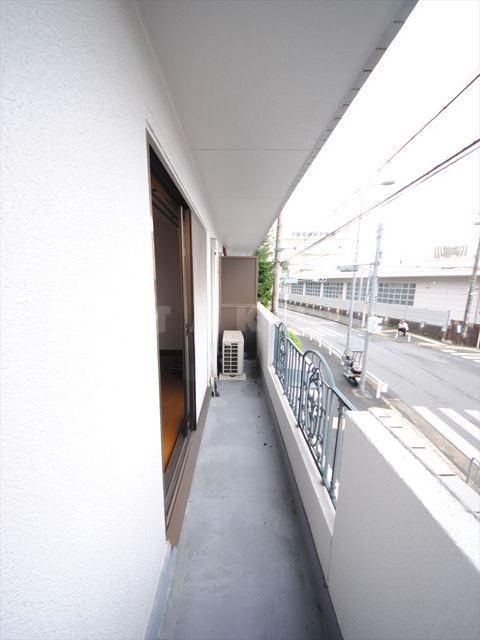 13/25 バルコニー