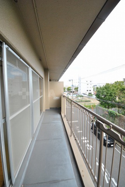 15/28 バルコニー