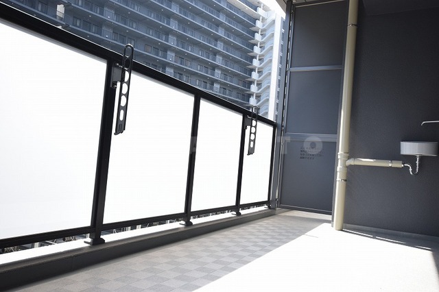 27/30 バルコニー