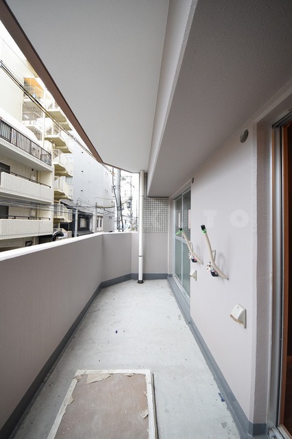 16/29 バルコニー