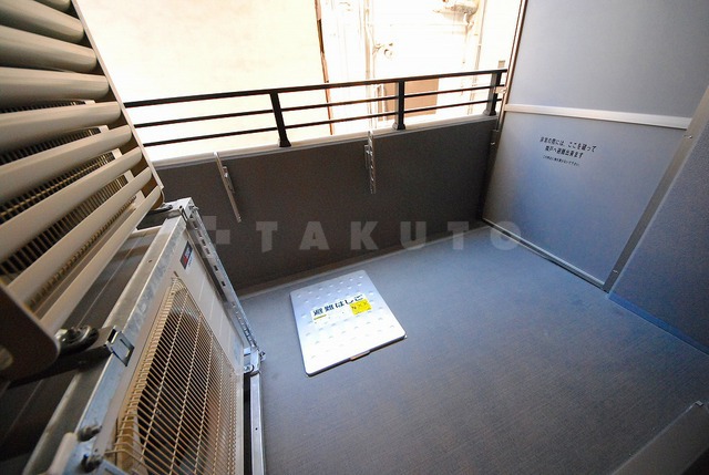 14/27 バルコニー