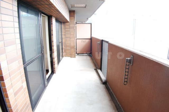 14/22 バルコニー