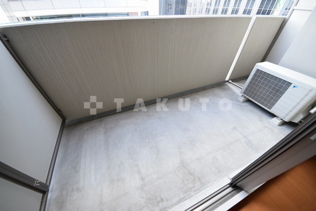 14/23 バルコニー