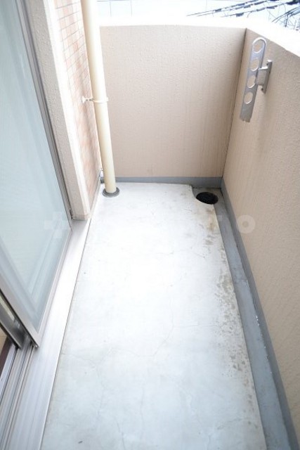 13/21 バルコニー