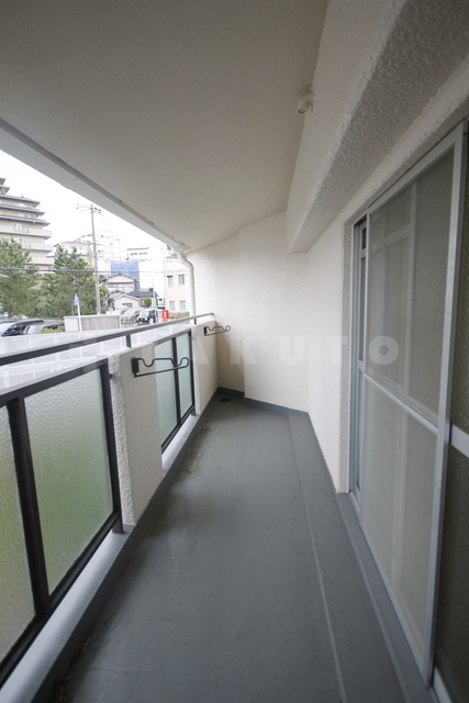 16/28 バルコニー