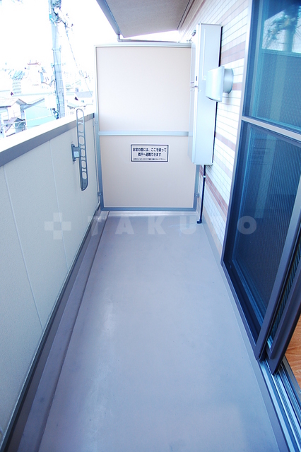 18/27 バルコニー