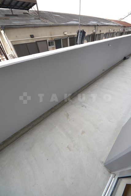 15/23 バルコニー