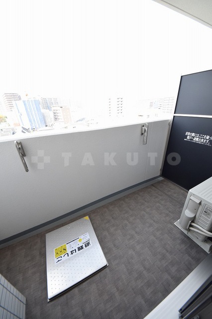 14/23 バルコニー