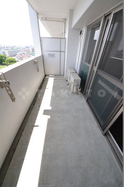 13/20 バルコニー