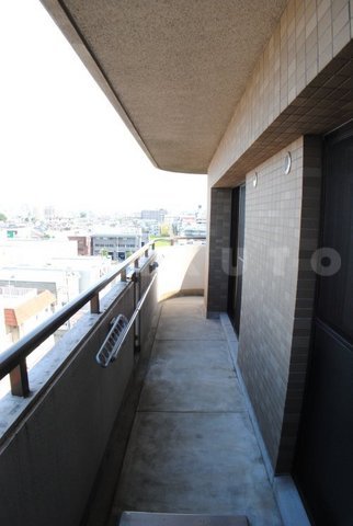 18/30 バルコニー