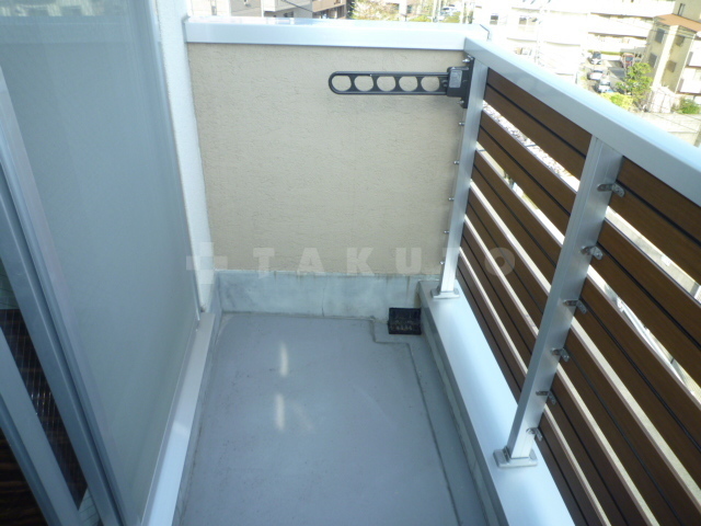 13/25 バルコニー