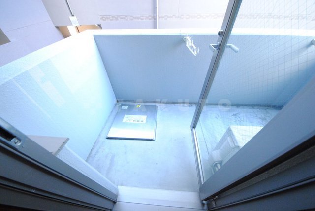 18/30 バルコニー