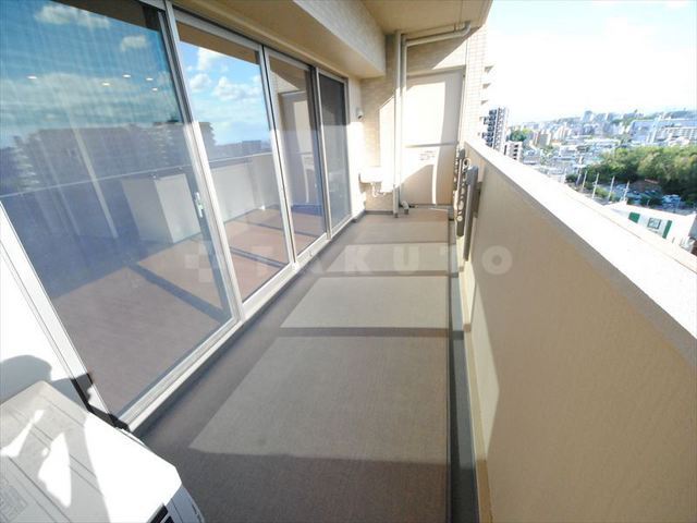 20/30 バルコニー