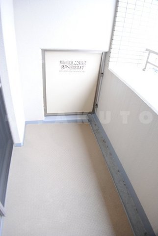 18/30 バルコニー