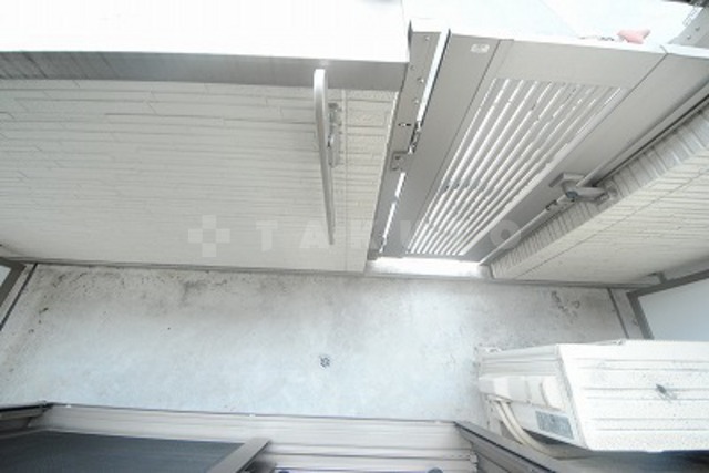 17/26 バルコニー