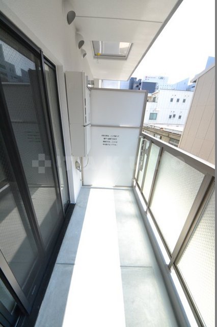 15/28 バルコニー