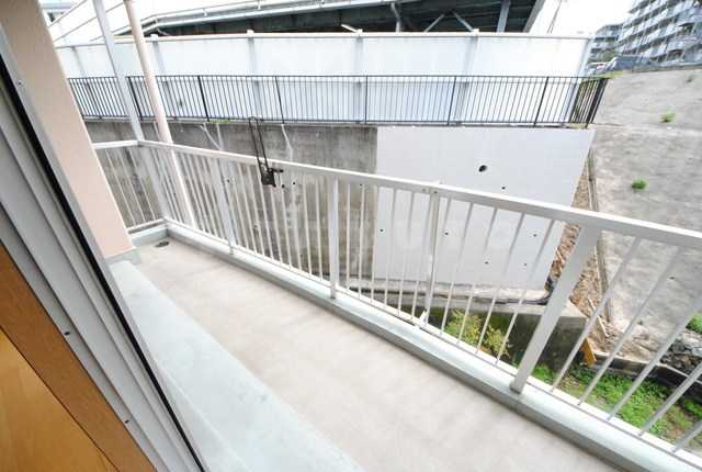 25/30 バルコニー