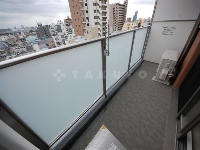 17/26 バルコニー