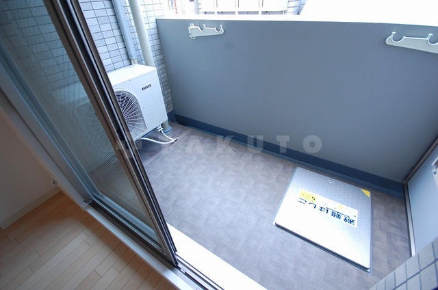 14/27 バルコニー