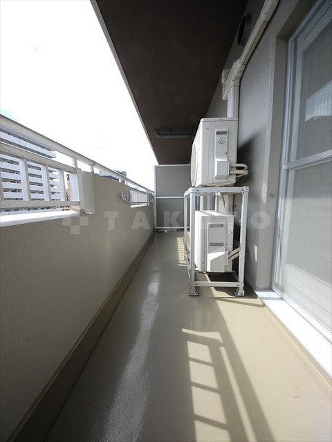 18/30 バルコニー