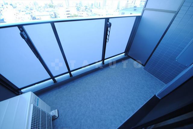 14/28 バルコニー