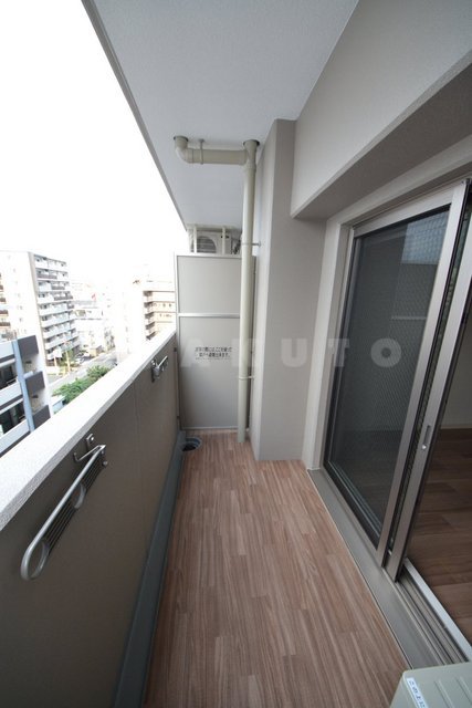 19/30 バルコニー