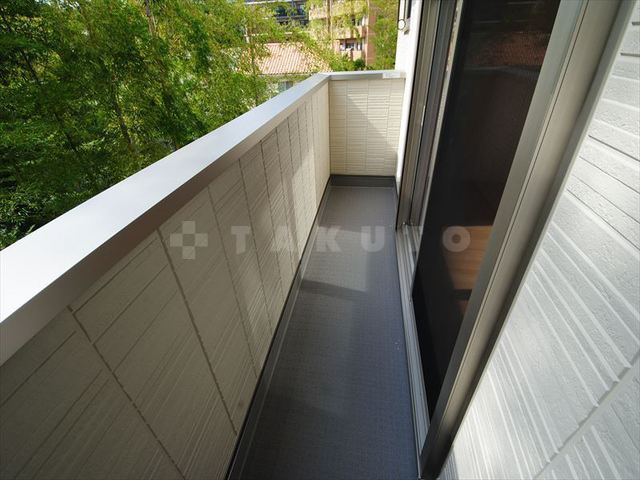 21/30 バルコニー