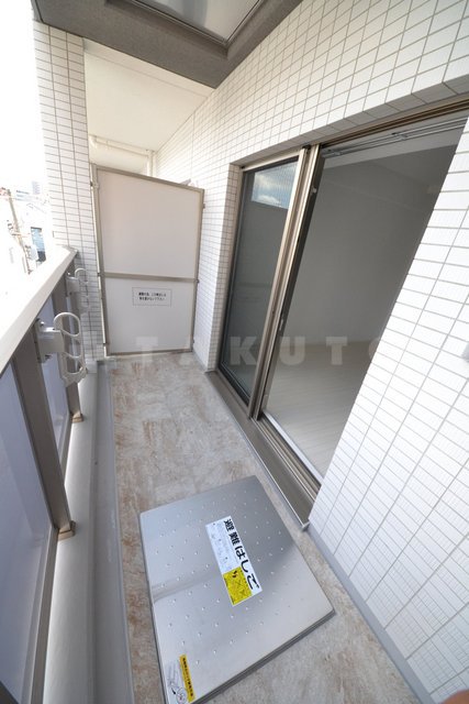 18/30 バルコニー