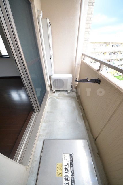 15/27 バルコニー