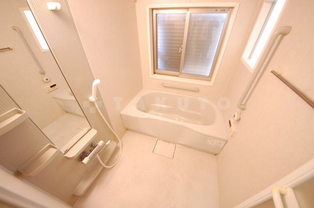 14/30 浴室