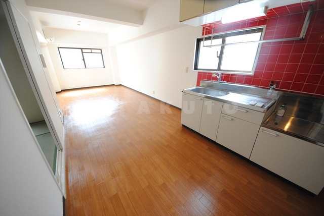 2/30 リビング/ダイニング