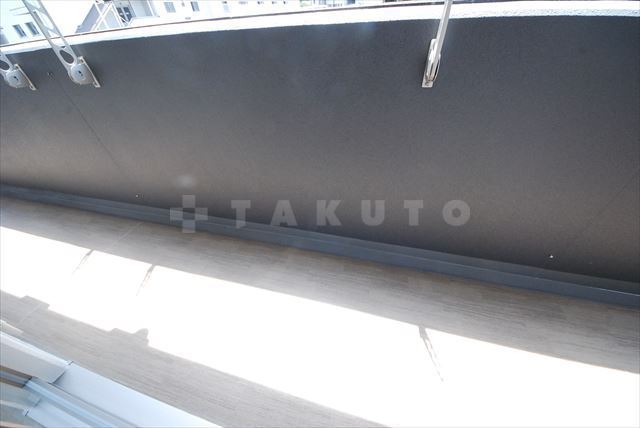 14/28 バルコニー