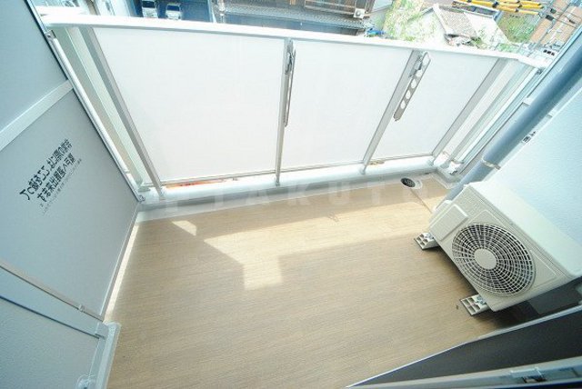 21/30 バルコニー