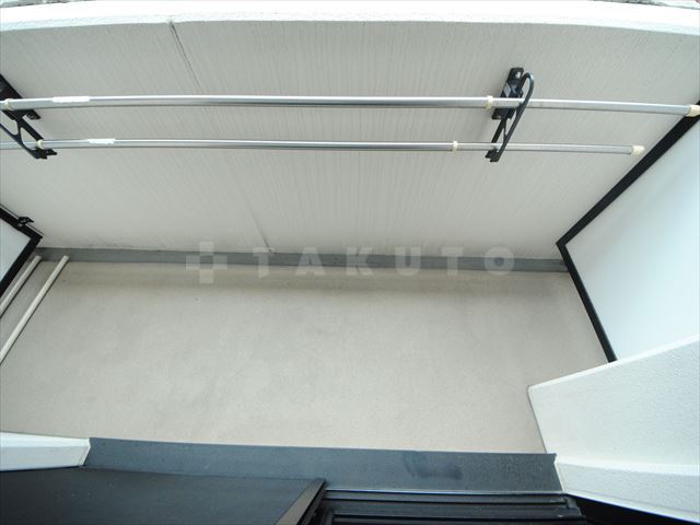 16/27 バルコニー