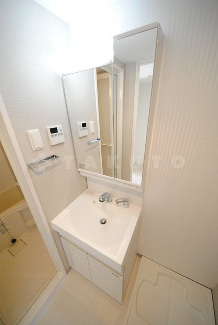13/30 洗面