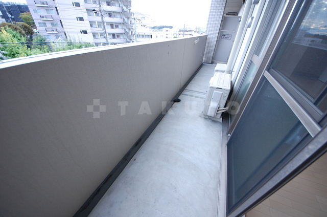 15/27 バルコニー