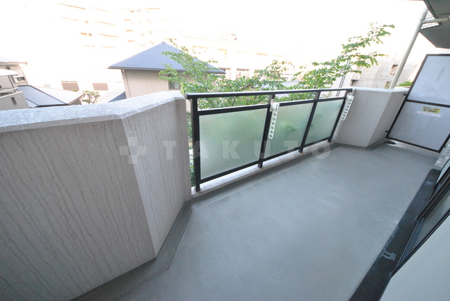 17/28 バルコニー