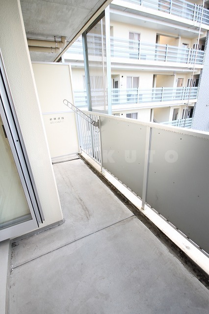 14/25 バルコニー