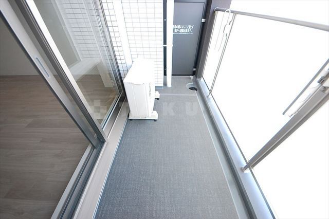 15/27 バルコニー