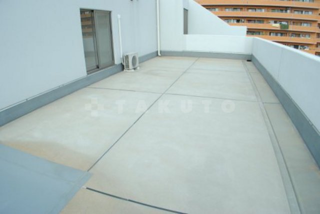 13/25 バルコニー