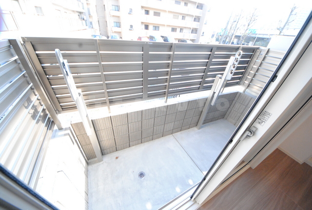 17/30 バルコニー