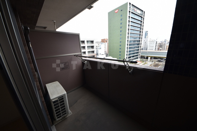 17/28 バルコニー