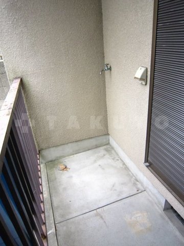 15/23 バルコニー