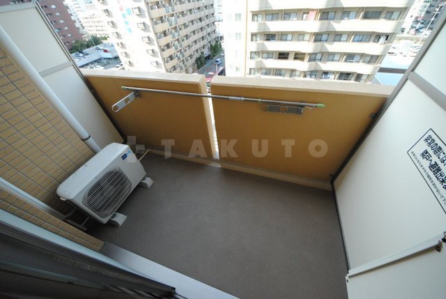 25/30 バルコニー