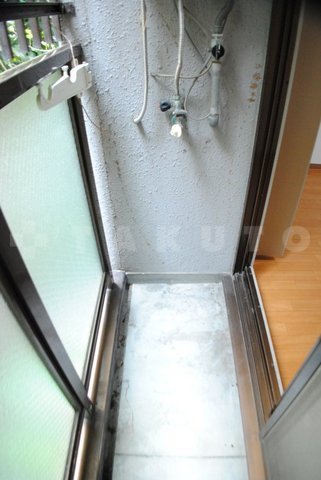 14/28 バルコニー