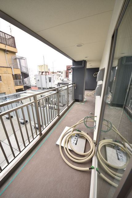 20/30 バルコニー