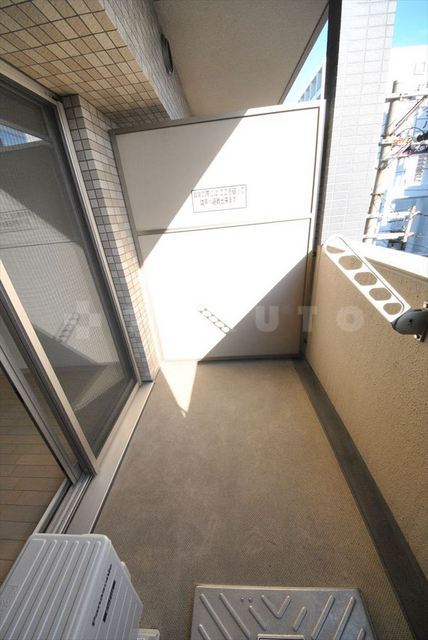 22/27 バルコニー