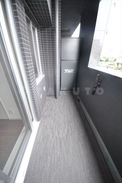 19/30 バルコニー